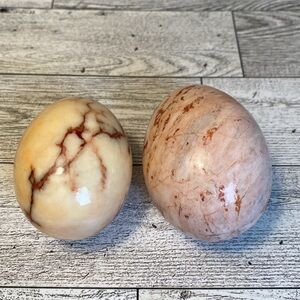 Pair of 2 Natural Alabaster Marble Polished Egg Shaped Stones Made In Mexico